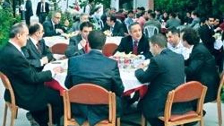 İstanbul Adliyesi’nde veda yemeği