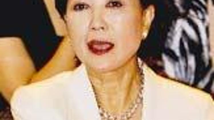 Japonya’nın ilk kadın başbakan adayı
