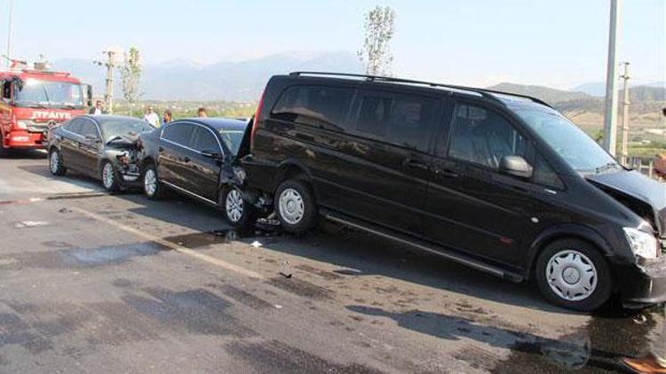 Başbakanın konvoyunda kaza