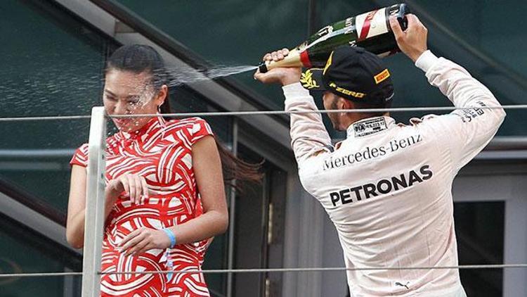Lewis Hamiltona ağır sözler: Saygısız, cahil, palyaço