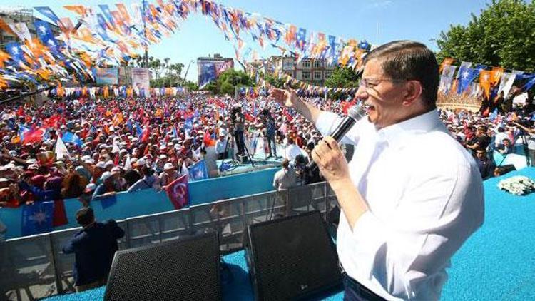 Davutoğlu: Türkiye’nin yükselmesini durdurmak istiyorlar