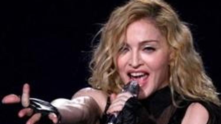 Galatasarayı Madonna yaktı