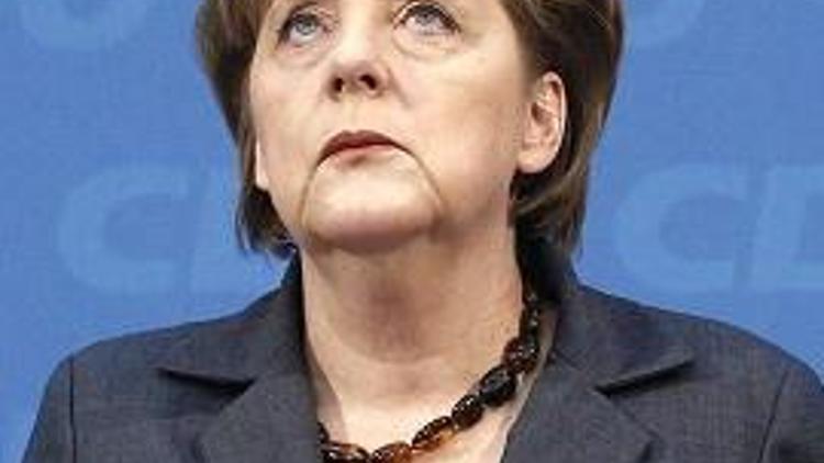 Merkel kaybetti Kayserili kazandı