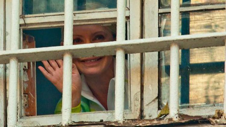 Timoşenko, Avrupa yolu için açlık grevi başlattı