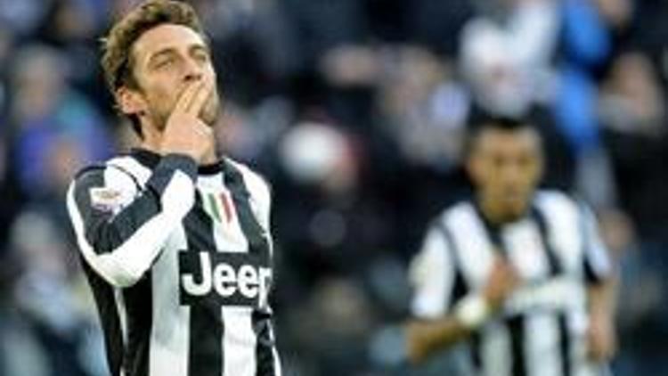 Serie A Juventus koptu gidiyor
