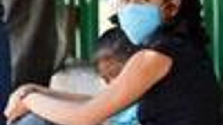 Global flu epidemic fear grows, more U.S.