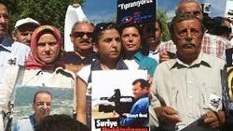 Yüzlerce gazeteci Ankara’da Cüneyt Ünal için toplandı