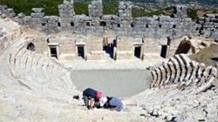Kibyra Antik Kentinde kazılar devam ediyor