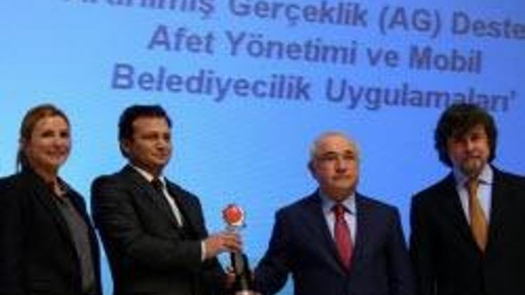 E-Türkiye ödülleri sahiplerini buldu