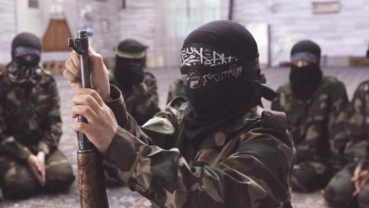 IŞİD kadınlar taburu kurdu