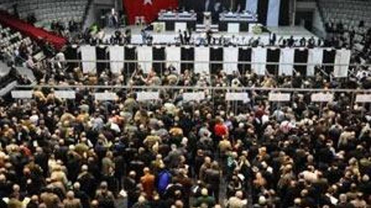 Beşiktaş 33. başkanını seçiyor