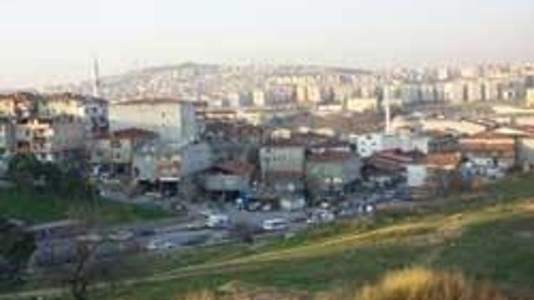 İstanbulda 2 milyon konutun yıkılması gerekiyor
