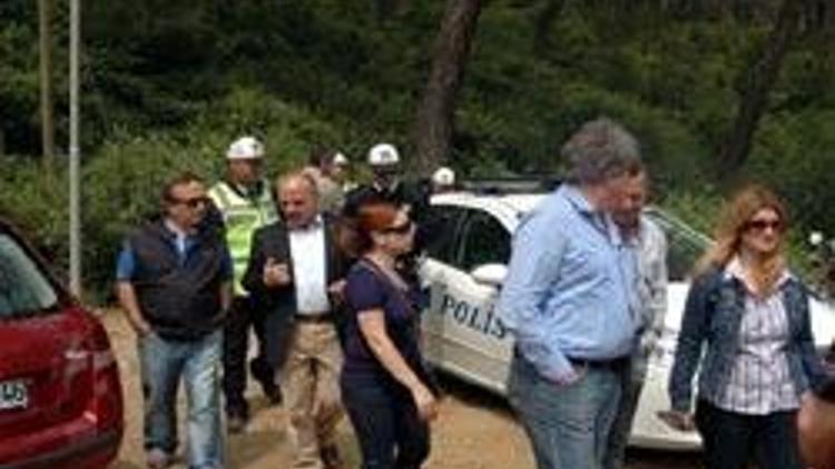Polisler yol kesti: Gerekçe Başbakana hakaret iddiası