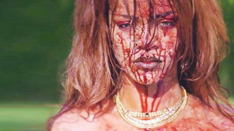 Sadist Rihanna