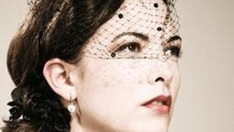 Caro Emerald caz sahnesinde