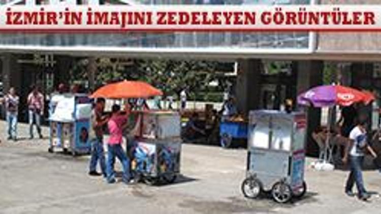 İzmirin imajını bozan görüntüler: Seyyar bayramı