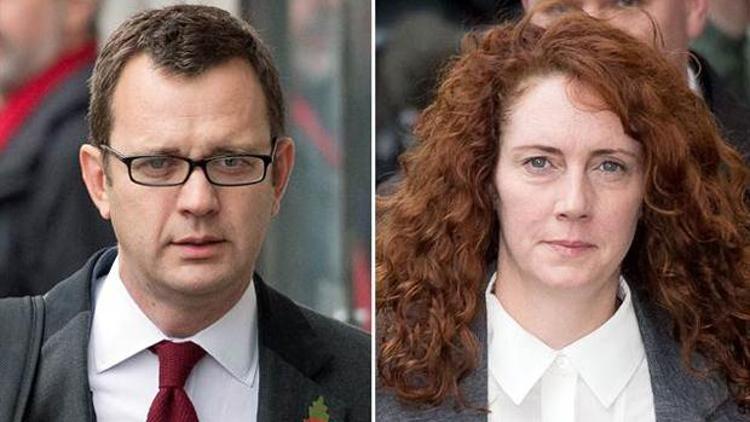 Rebekah Brooks telekulak davasından aklandı