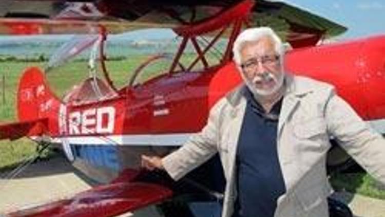 Efsane pilot Murat Öztürk yaşamını yitirdi