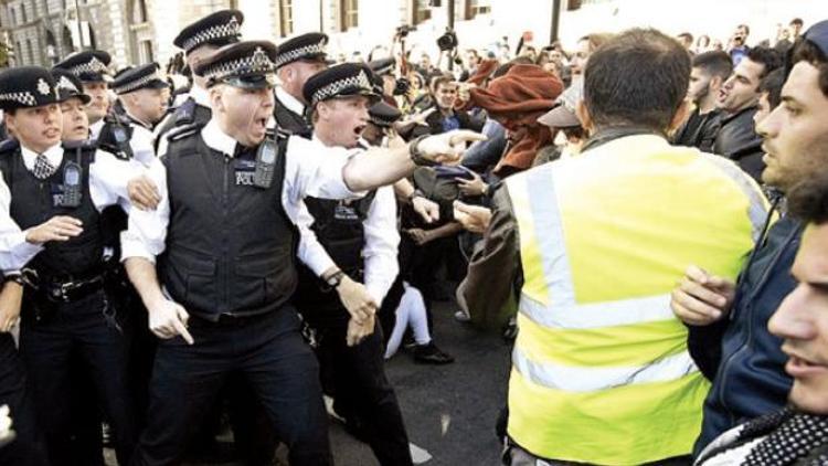 Londra’da Kobani protestosu