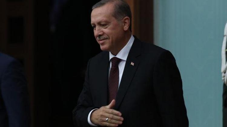 Erdoğan TBMMnin açılışına katıldı, muhalefet ayağa kalkmadı