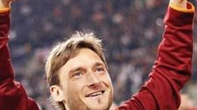 Totti’nin hareketi Roma’yı karıştırdı