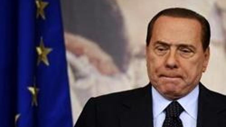 Berlusconinin en geç Pazartesi günü istifası bekleniyor