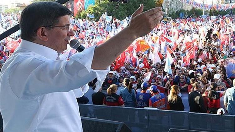 Başbakan Ahmet Davutoğlu: Bunu ilk kez açıklıyorum...