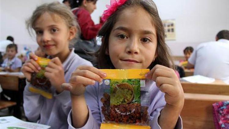 Kuru üzümle gelebilecek obezite riskini unutmayın