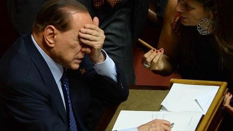 Berlusconiye sosyal hizmet cezası