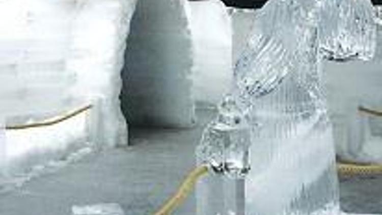 60 bin İstanbullu ‘Buz Müzesi’nde serinledi, elektrik tüketimi zirve yaptı