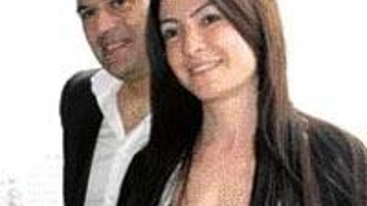 Nişanlısı AKPde kendisi CHPde