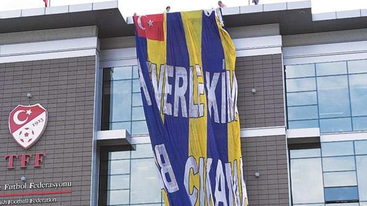 Fener bayrağı TFF’yi panikletti