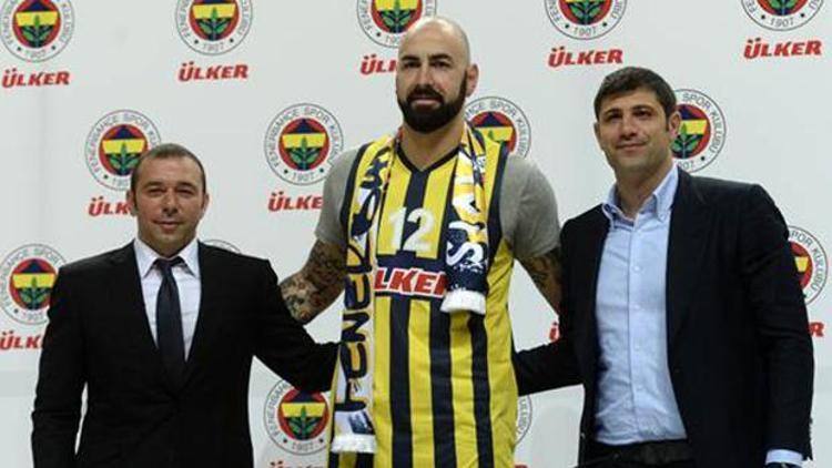 Fenerbahçe Ülker, Antice imza attırdı