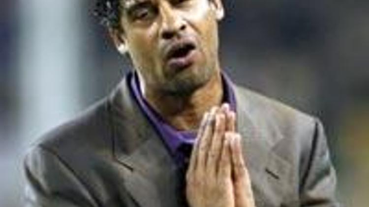 Rijkaard anlaştı mı