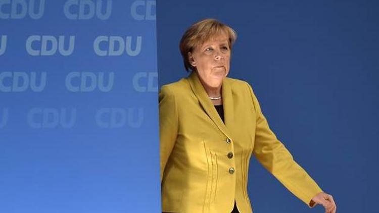 Merkel 2017 seçimi için mesaj verdi