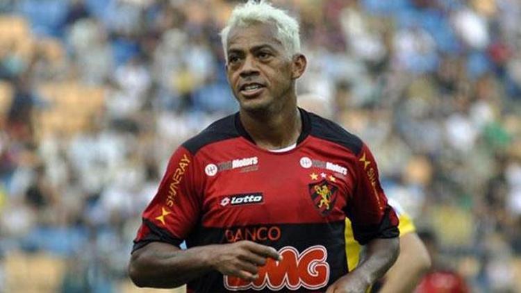 39 yaşındaki Marcelinho, transfer yaptı