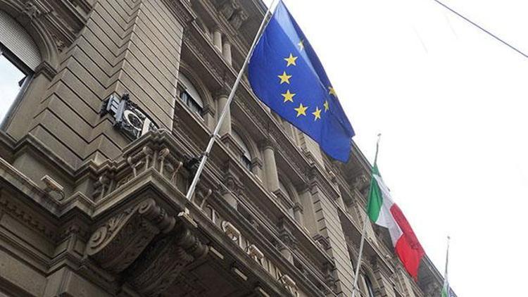 İtalyada bayrak tartışması