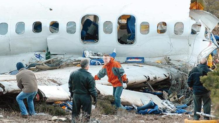 Hem merhum hem yaşayan pilotlar suçlu