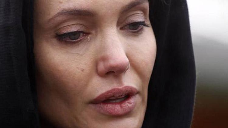 Angelina Jolie, Srebrenitsada ağladı