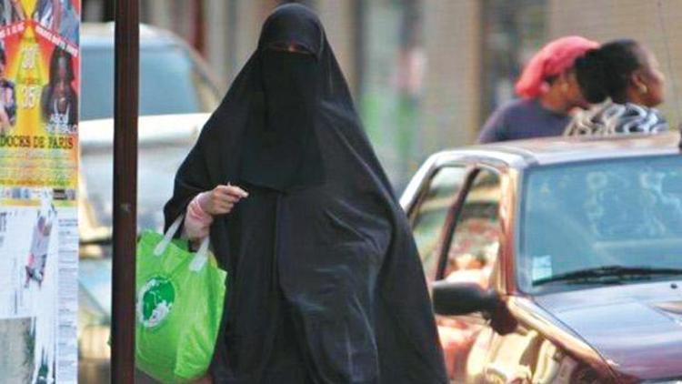 AİHM’den burka yasağına onay