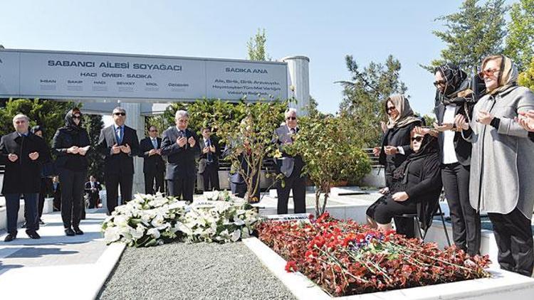 Sakıp Sabancı ölüm yıldönümünde anıldı