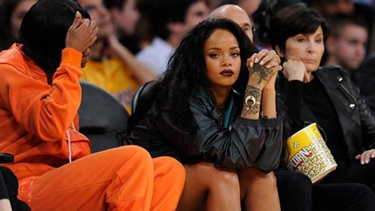 Rihannanın basketbol heyecanı