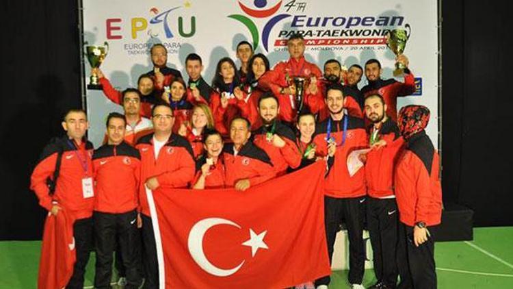 Paralimpik sporculardan büyük başarı