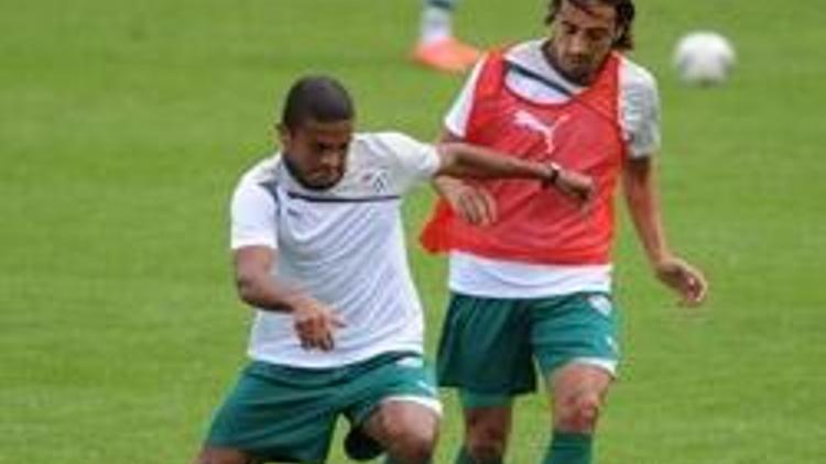 Bursaspor Avusturyadan ayrıldı