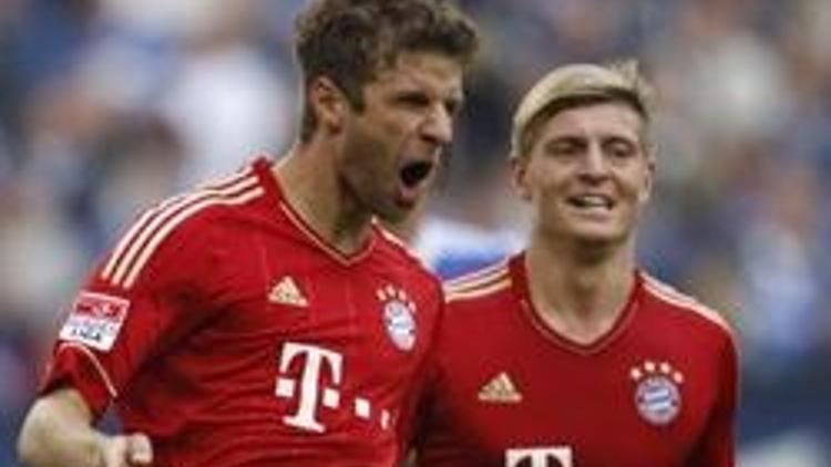 Bayern Münih kayıpsız gidiyor
