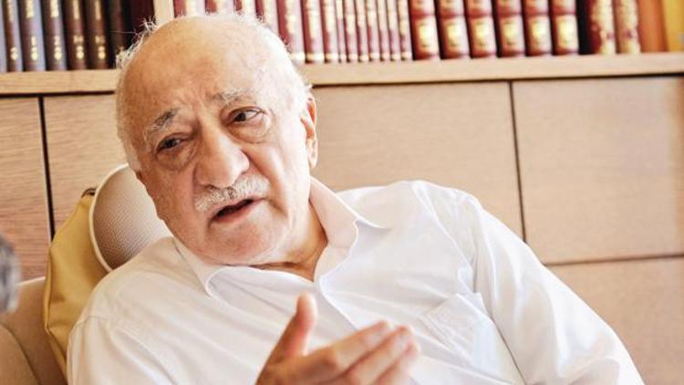 Fethullah Gülen resmen aranıyor