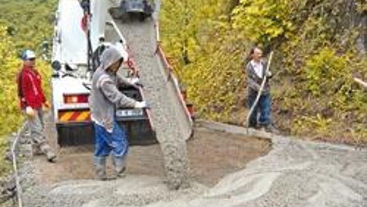Çimento sektörünü beton yol kurtarır