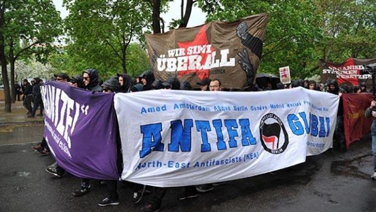 Berlinde sosyal dışlanma ve ırkçılık protestosu