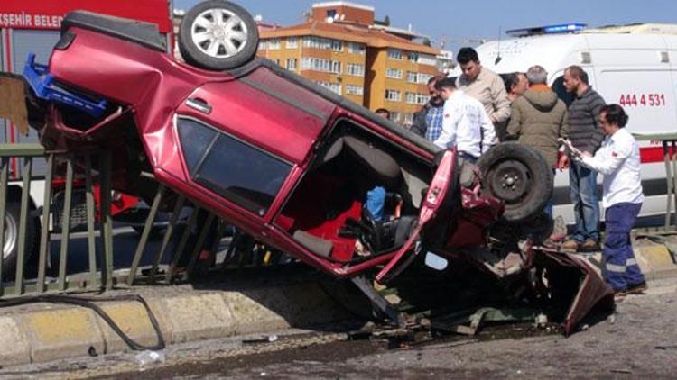 Kaza yapan otomobilin sürücüsü 16 yaşında çıktı