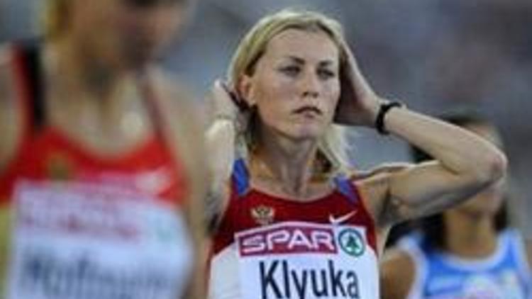 Rus atletlere doping cezası